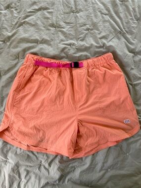 Topo Designs Coral Women’s Drawstring Shorts with Pink Belt